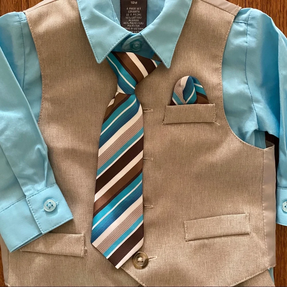 Docker’s toddler 4-piece suit